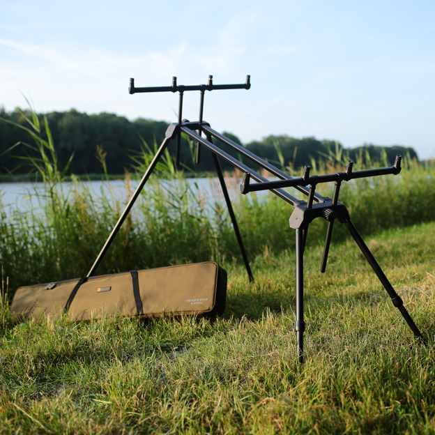 sharandzhyjska-stojka-prologic-tri-sky-rod-pod-za-3-yly-4-vdycy-www-carpmojo-com-624x624-624x624