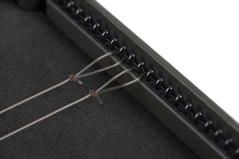cbx099_fox_large_rig_and_disc_box_loop_pegs_detail