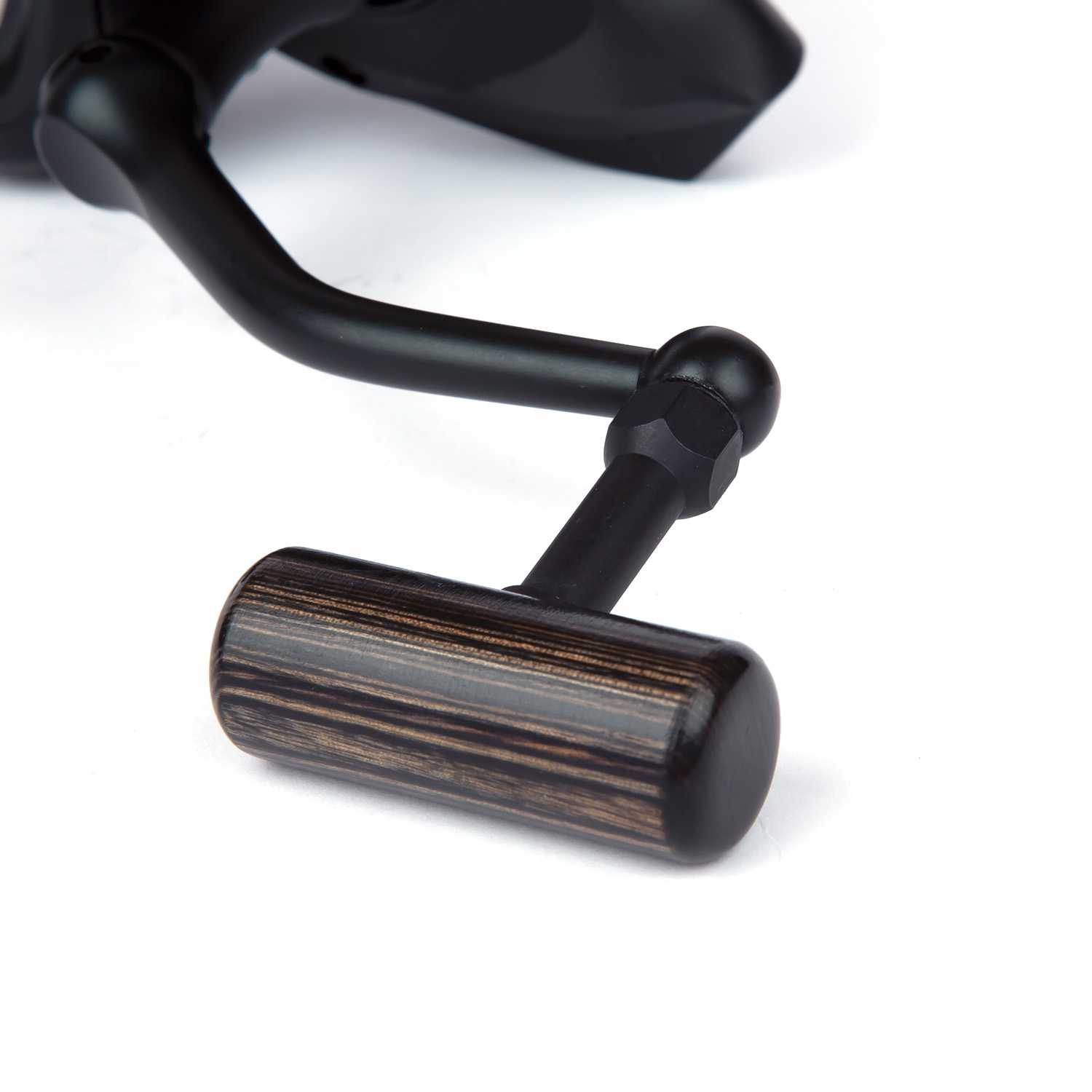 Sonik-HERO-X-Carp-Fishing-Reel-008